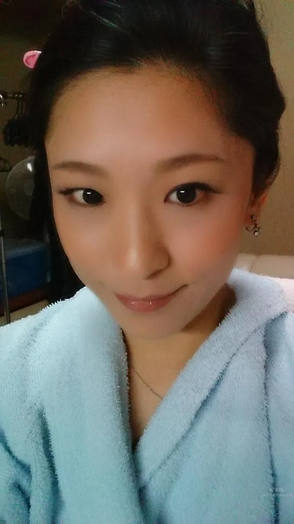 Hitomi Aihara (Aihara Hitomi, Hitomi Rei) - Bare Face Private Shoot photo 9