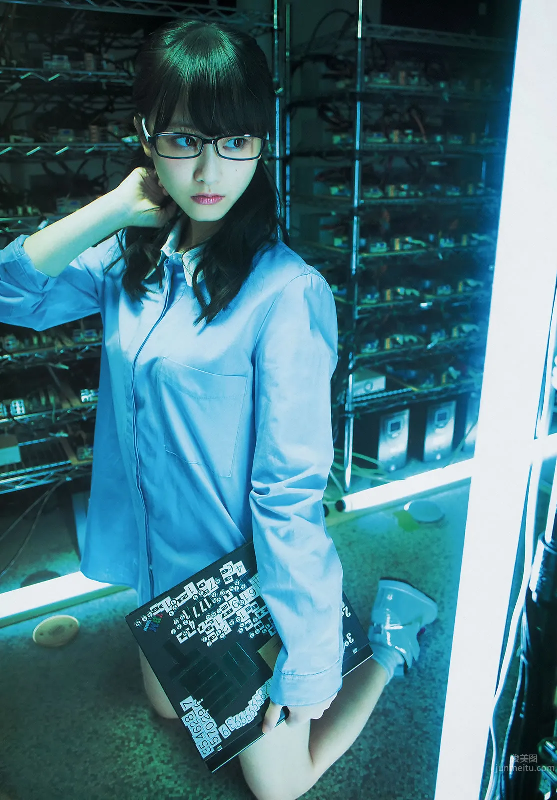 [Weekly Big Comic Spirits] 2014 No.11-14 生田鬥真 小芝風花 しほの涼 松井玲奈 柏木由紀 10