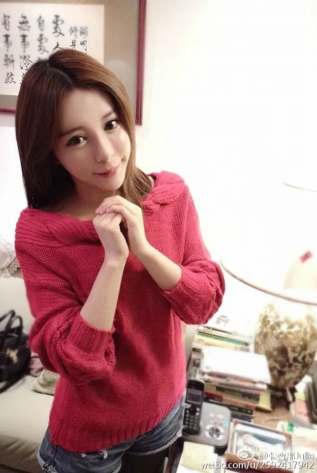 Zhang Qijun, Charming Goddess with Electric Eyes photo 27