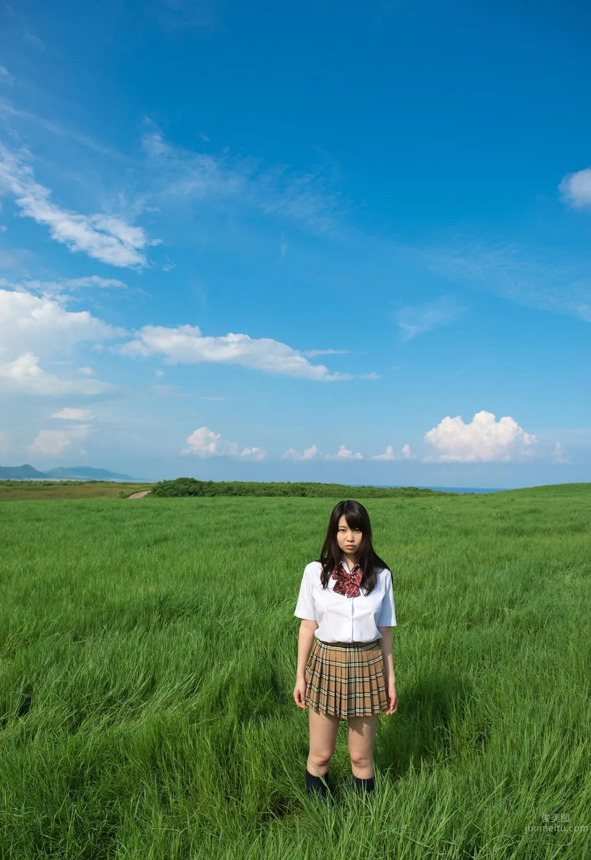 Aika Yumeno, Outdoor Photo Collection photo 3
