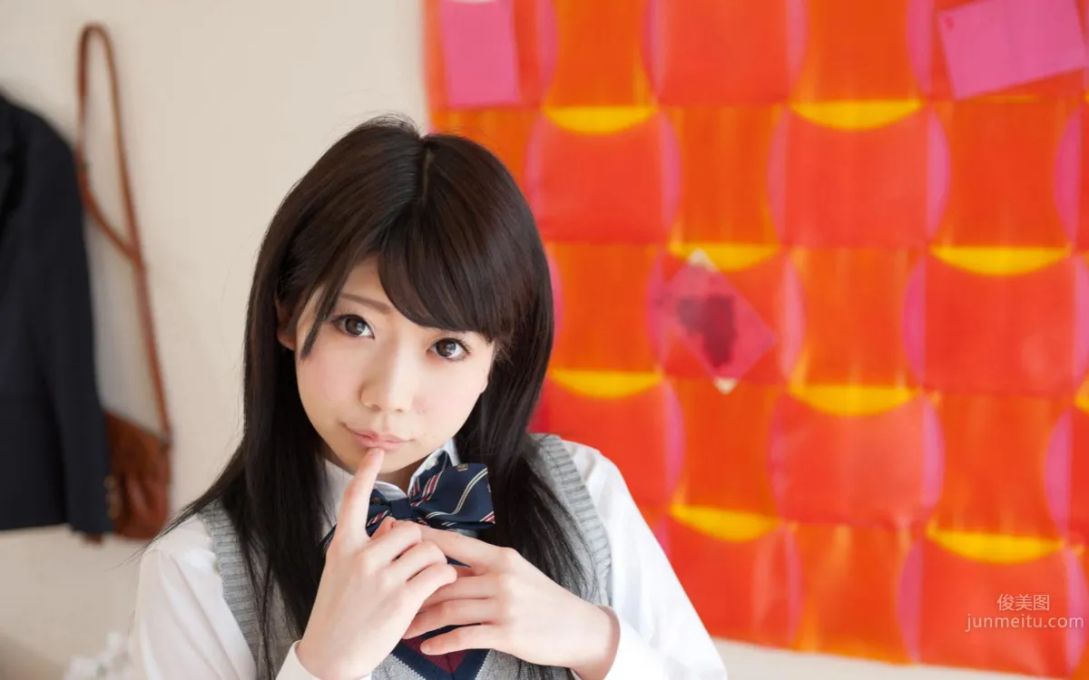 Kui Xia (Natsu Aoi) - Fresh Eye-Catching School Uniform Photo Shoot photo 11