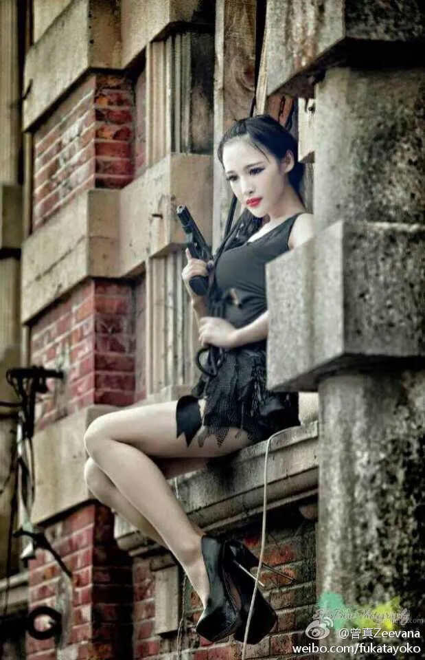 Cengzhen Zeevana - G-Cup Goddess Sexy Photo Pictures photo 11