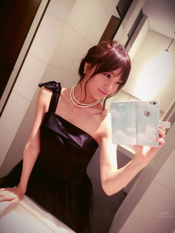 Nana Hiratsuka, Surging Waves Private Shoot photo 18