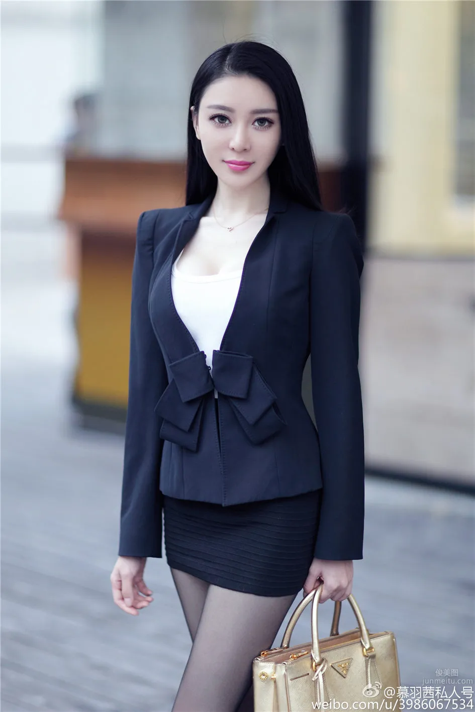 Mu Yuqian, Elegant Beauty and Alluring Beautiful Legs Photo Pictures photo 13