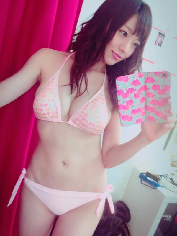 Nana Hiratsuka, Surging Waves Private Shoot photo 29