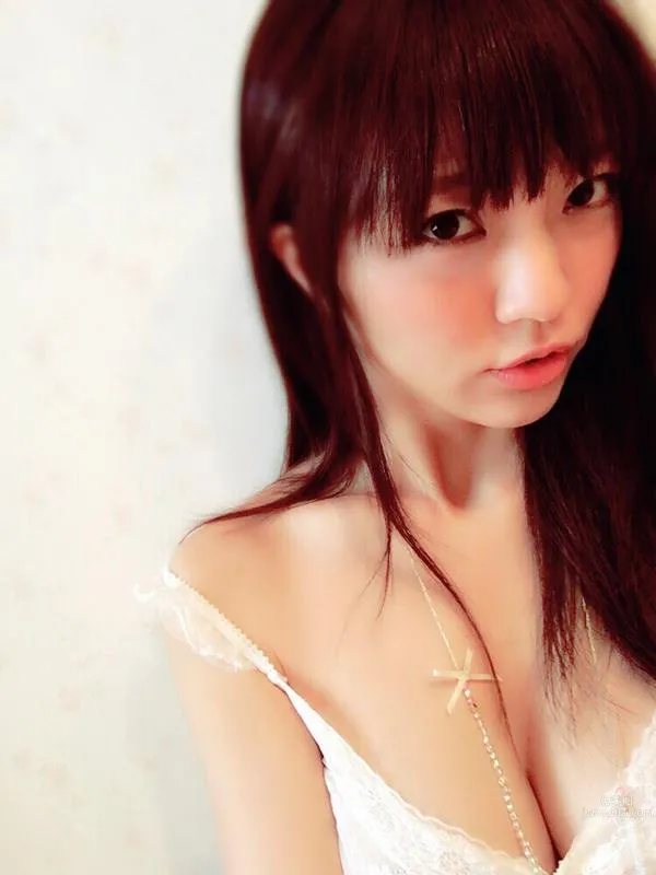 Nana Hiratsuka, Surging Waves Private Shoot photo 28