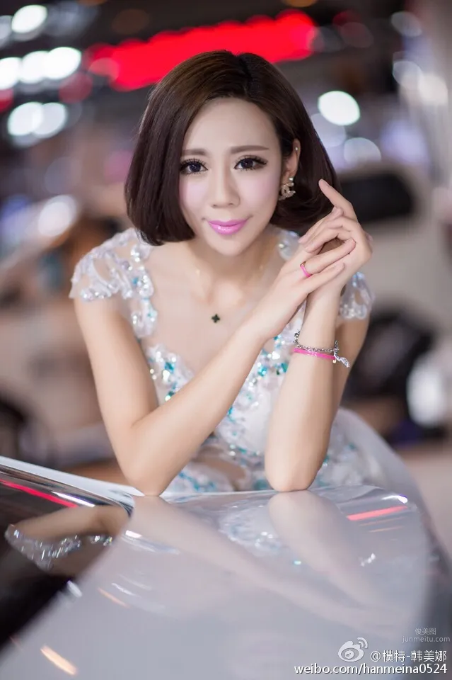 Han Meina, FAW Audi Tour Signed Car Model photo 20