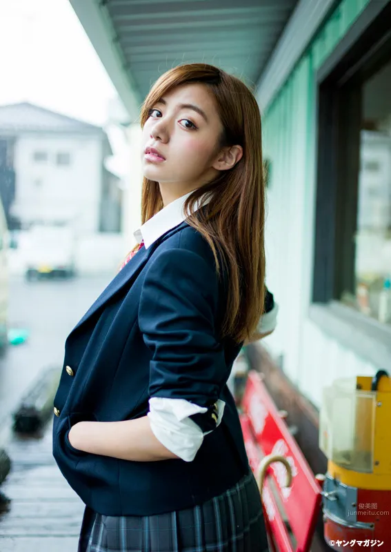 Elaiza Ikeda - Mixed-Race Magazine Photo photo 6