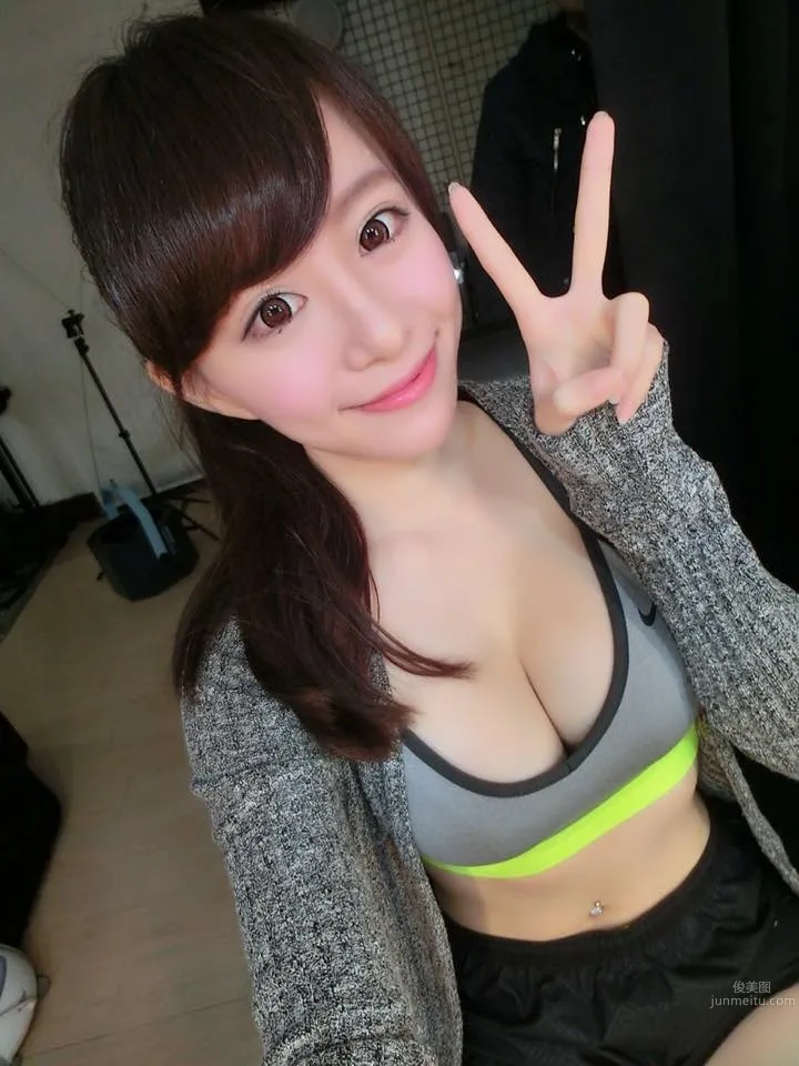 Lai Yixuan, E-Cup Sporty Beauty, Angel Face and Devil Figure photo 10