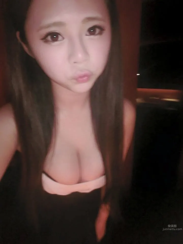 谢仁馨- 童颜小护士_7