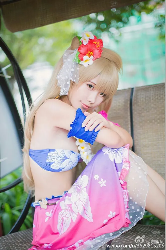 慕幽鳳- 开胸衣姬Cosplay_0