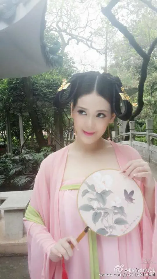 妮婉Belinda- 微博私房照_0
