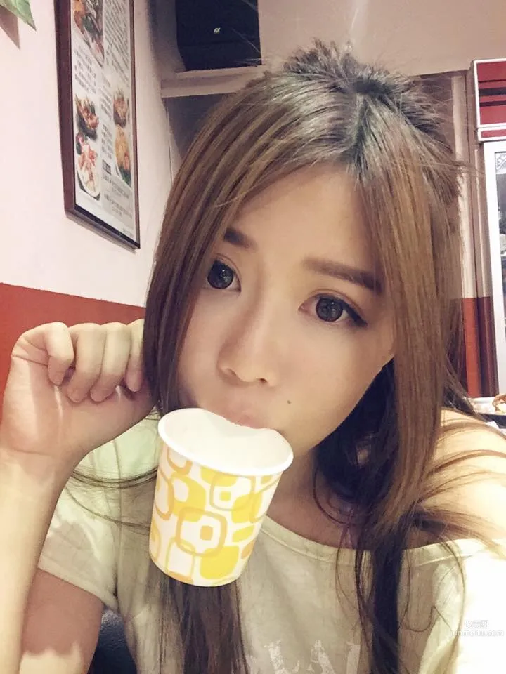 紗那醬- 陽光燦爛的美女藝術家 17