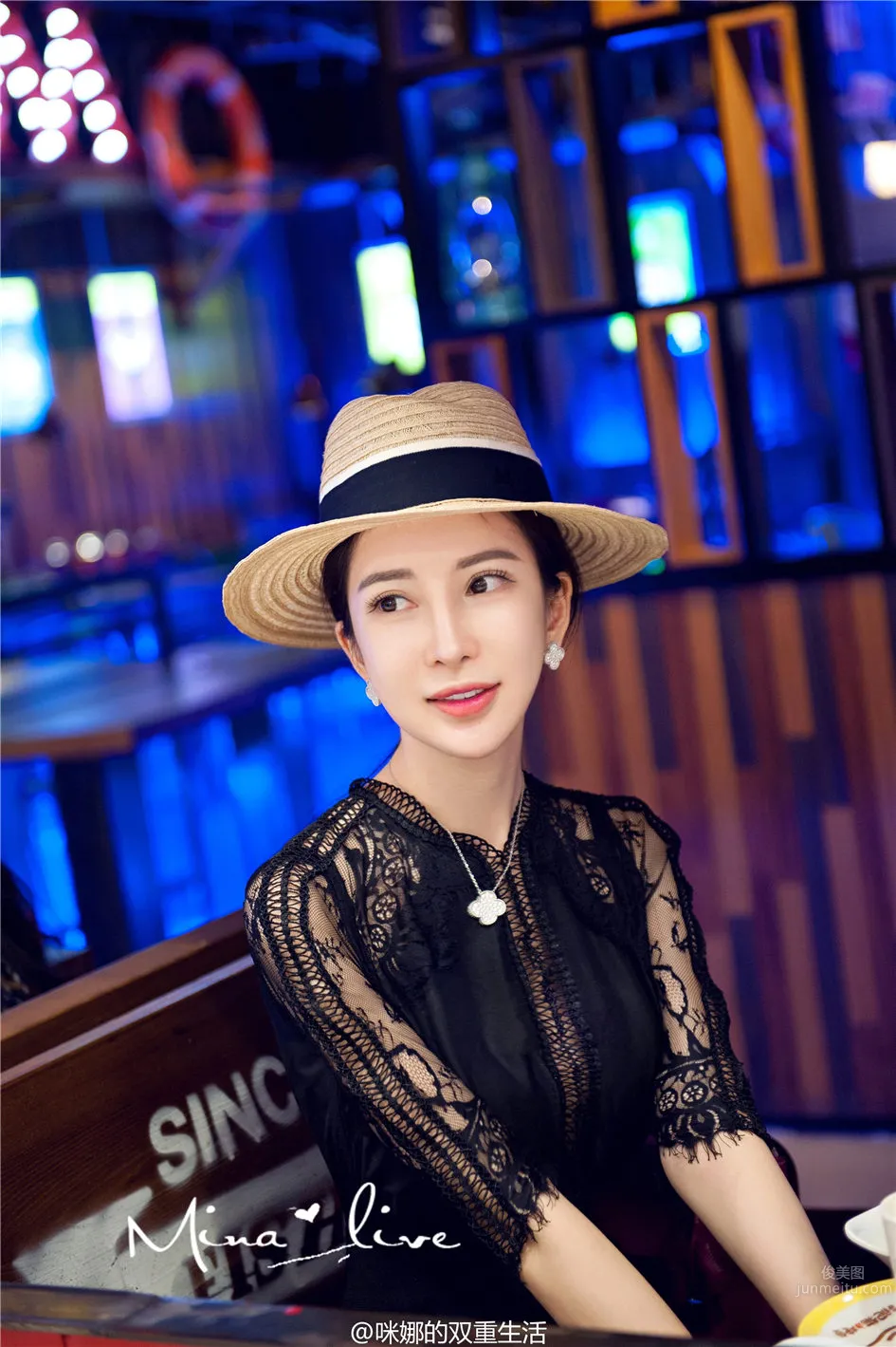咪娜Mina- 气质美女时尚潮流写真_36