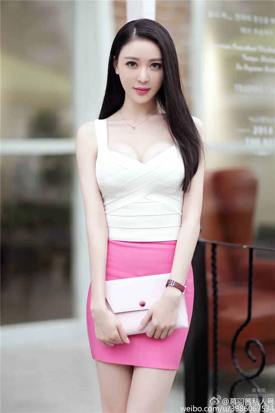 Mu Yuqian, Elegant Beauty and Alluring Beautiful Legs Photo Pictures photo 11