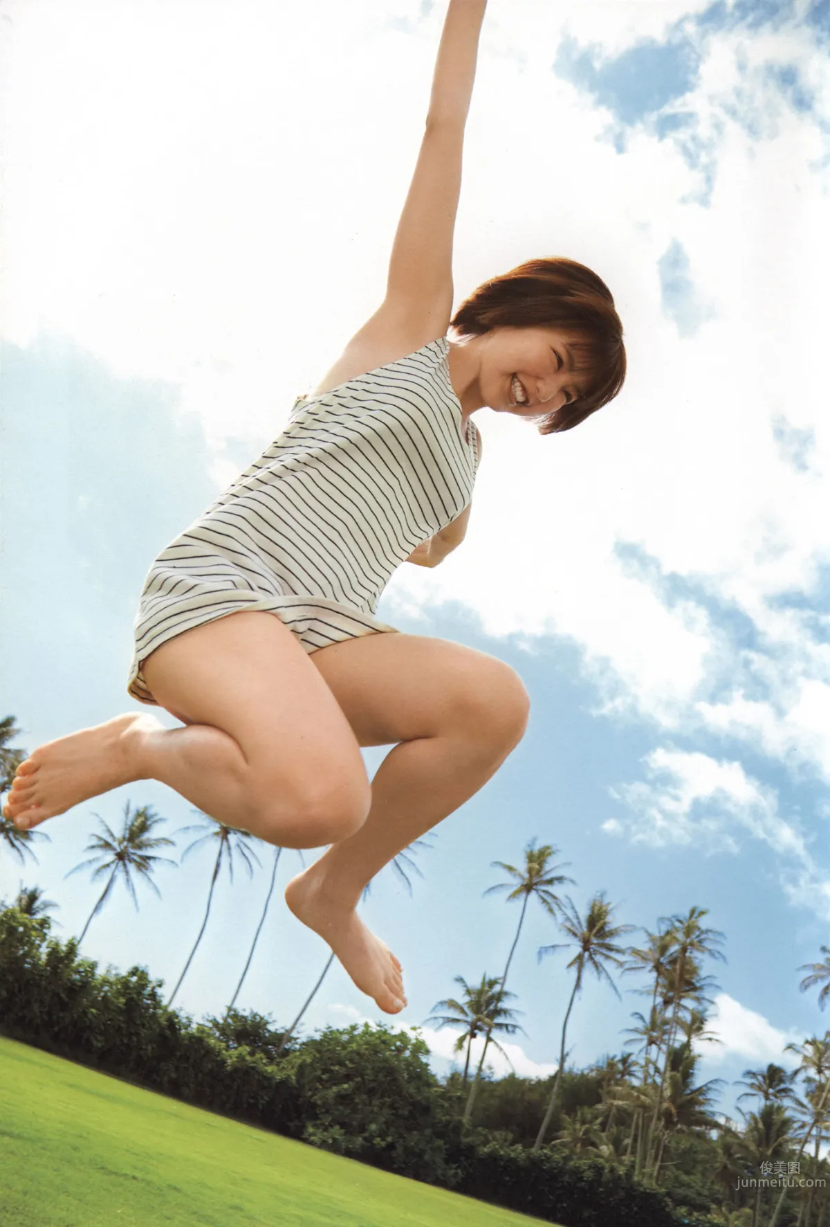 真野恵里菜- 『 まのちゃん Dear Friends 』写真集_2