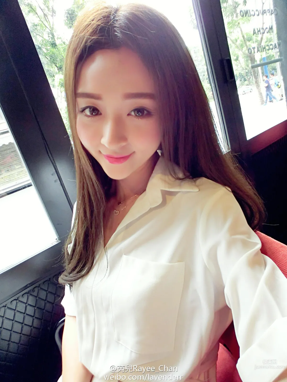 Chen Rui - Playful Cute Car Model Photo Shoot photo 35