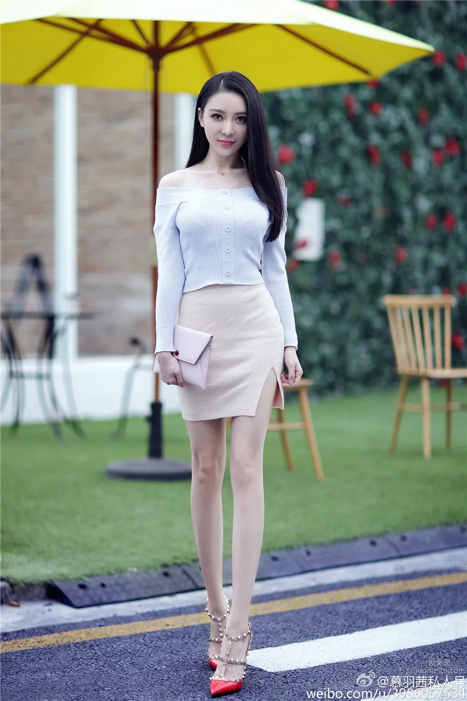 Mu Yuqian, Elegant Beauty and Alluring Beautiful Legs Photo Pictures photo 17