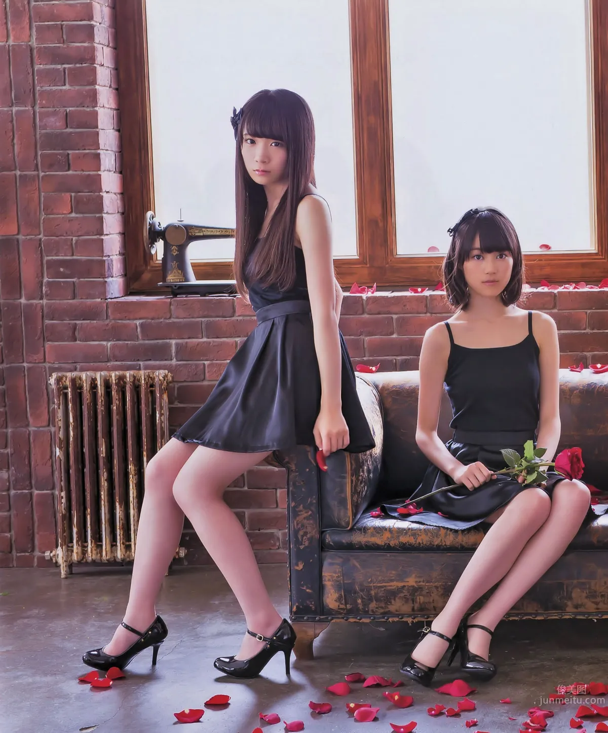 [Bomb Magazine] 2014 No.10 11 宮脇咲良 兒玉遥 森保まどか 松岡菜摘 乃木坂46 SKE48_5