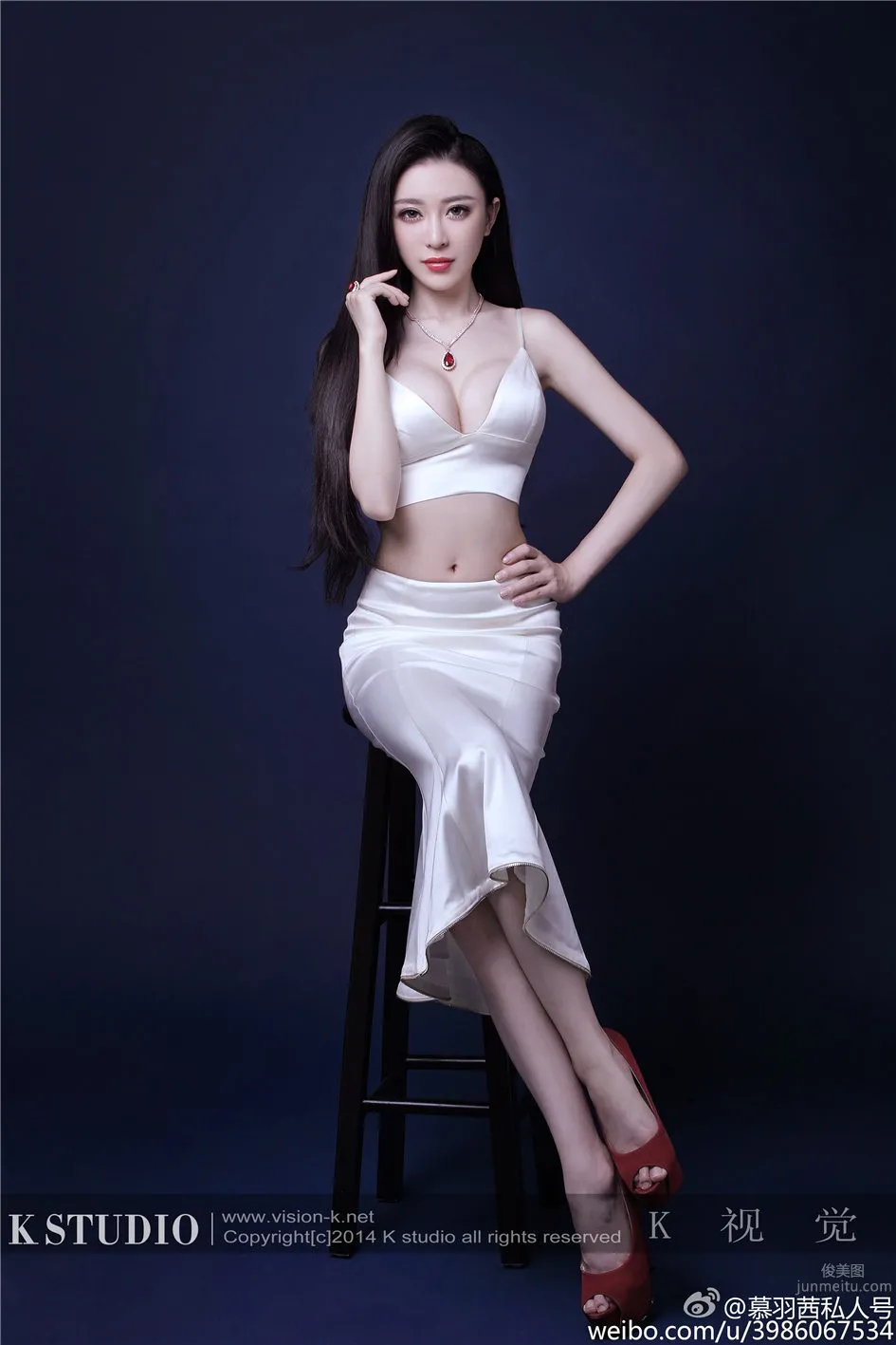 Mu Yuqian, Elegant Beauty and Alluring Beautiful Legs Photo Pictures photo 20