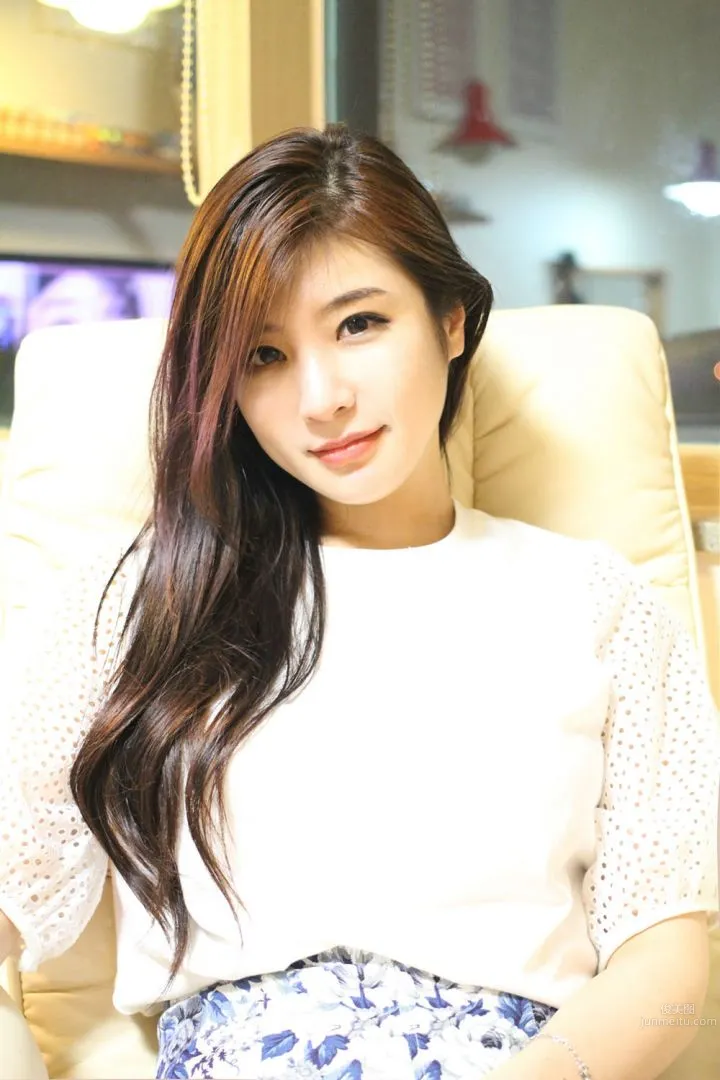 Park Hyun Seo - Pretty Anchor Private Shoot photo 10