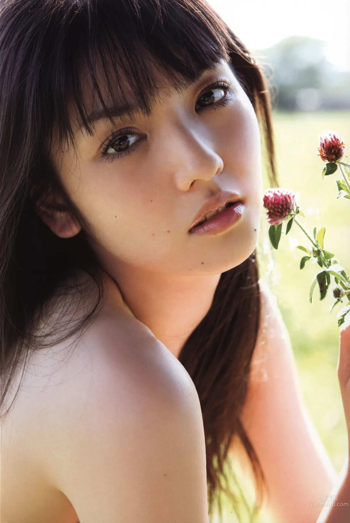 道重さゆみ- 『 Blue Rose 』写真集_73