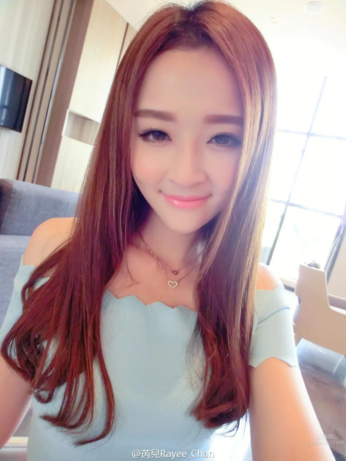 Chen Rui - Playful Cute Car Model Photo Shoot photo 8