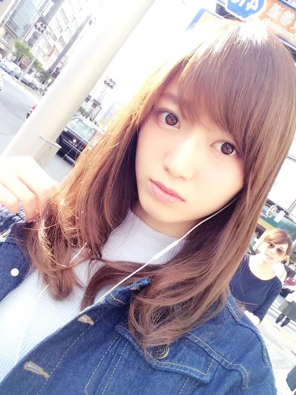 吉田桃美(吉田ももみ)- “才色兼備”新美女私房照 21