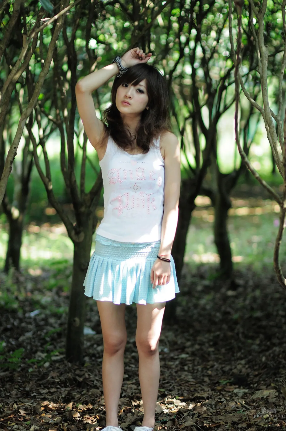 張凱潔- 台灣清純美女果子MM@陽明山美軍宿舍 (一） 9