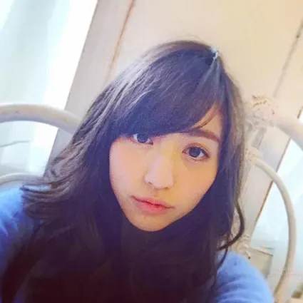 堀田茜- 美腳模特私房照