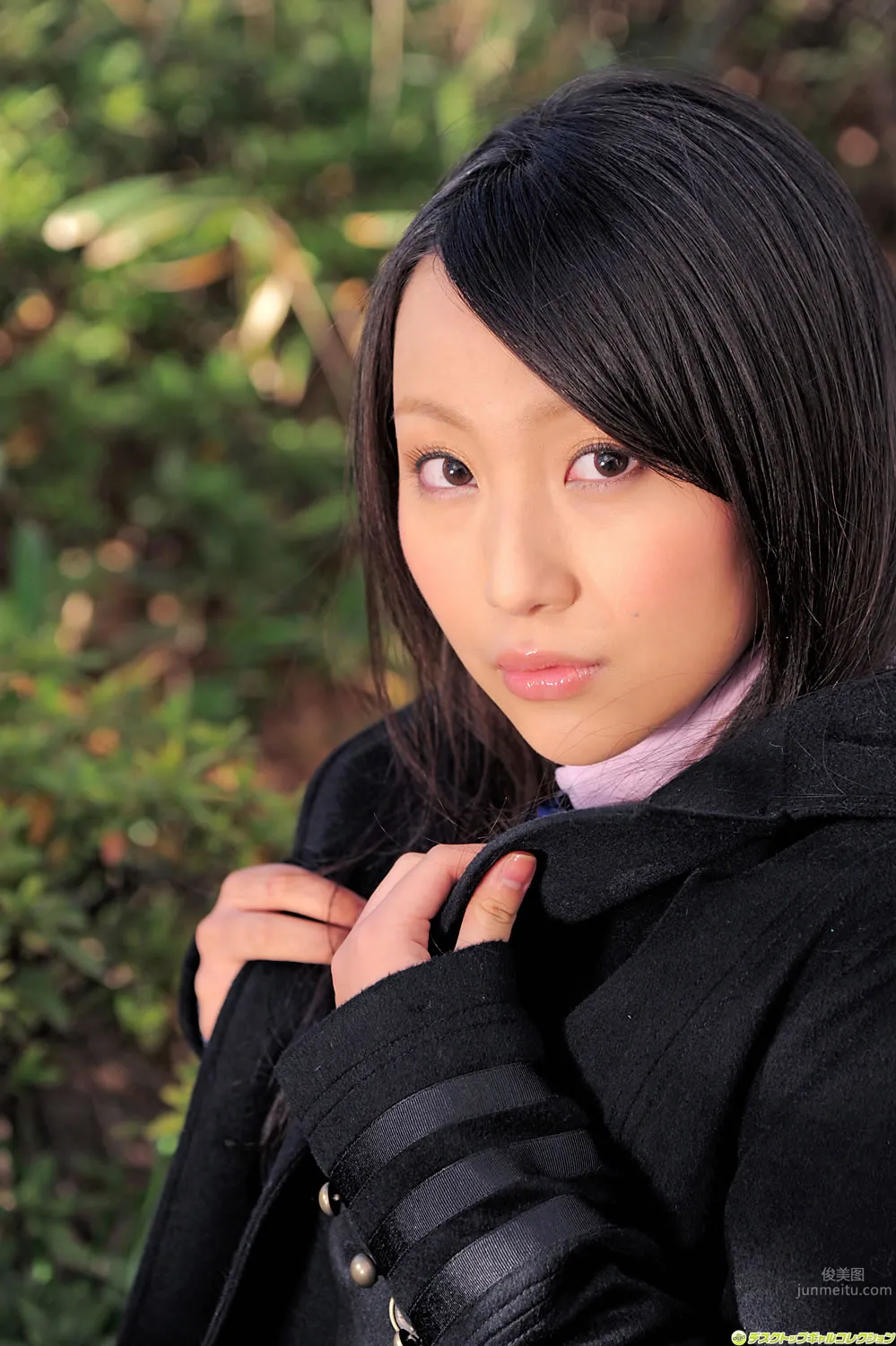 Chiri Arikawa - [DGC] March 2011 Issue Uniform Beautiful Girl Heaven No.930 photo 2