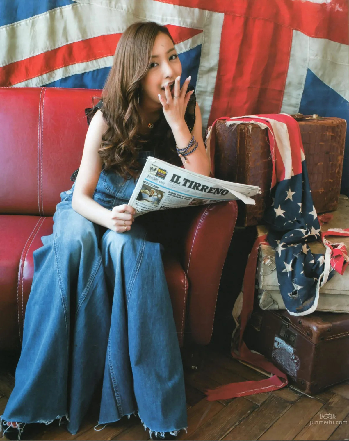 [Bomb Magazine] 2012 No.04 闆野友美 松井咲子 佐藤すみれ DiVA 石原裡美 中村靜香 篠崎愛 佐佐木優佳裡 8