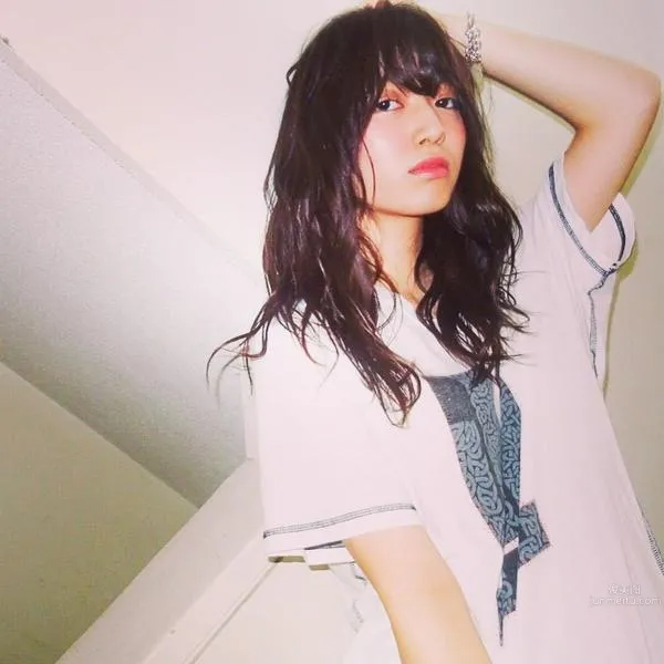 吉田桃美(吉田ももみ)- “才色兼備”新美女私房照 9