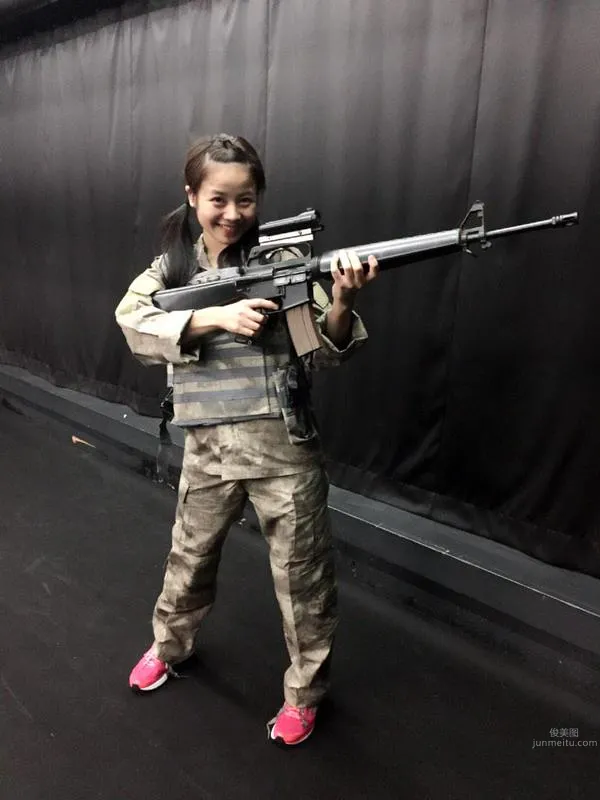 藤原亞紀乃(藤原亜紀乃)- 香豔蘿莉寫真 19