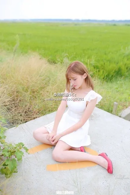 Chen Yuhan Cc- Busty Beauty Private Shoot photo 3