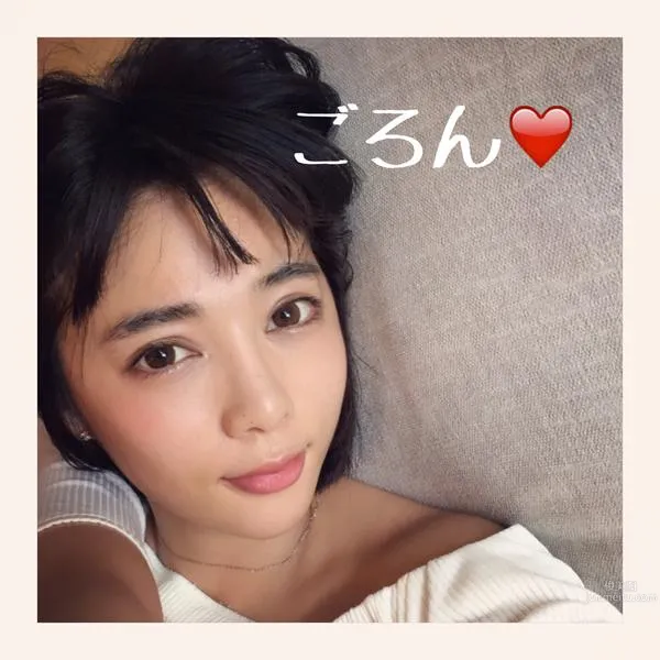 利丽(利麗)- 大眼灵气美女私房照_1