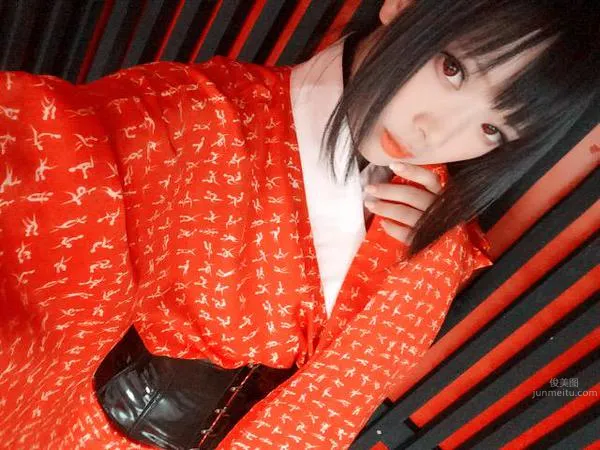 赤根京- 妹Cosplay私房照 1