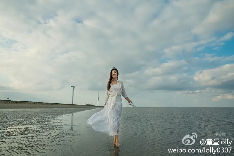 Lolly Zhangying, Super Eye-Catching Elegant Beauty Photos photo 51