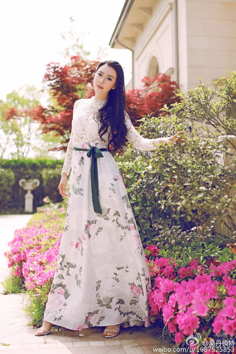 Model Wu Dan, Elegant Beauty Retro Temptation Photo Set photo 23