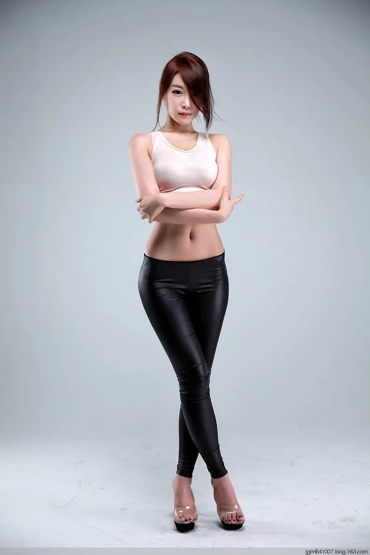Lee Eun Seo - Sexy and Charming Photos photo 30