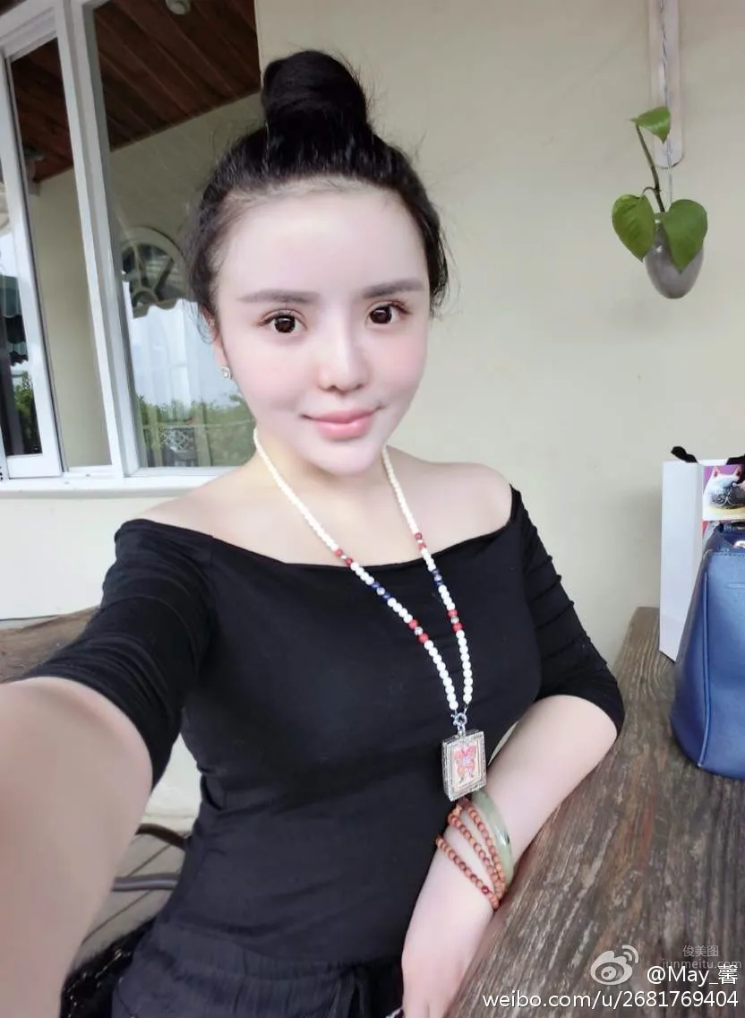 Ni Zixin: iamVee photo 23