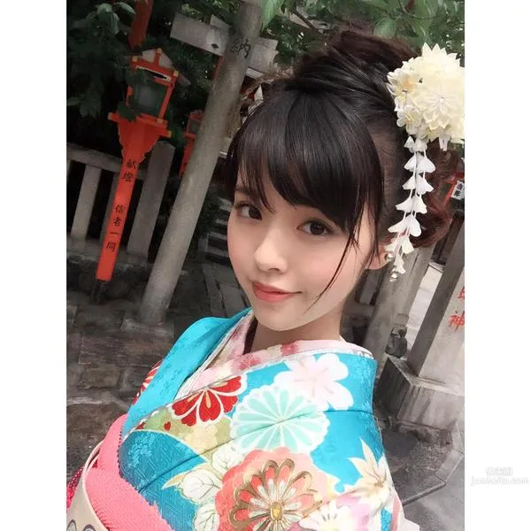 Yuka Suzuki - Fresh and Eye-Catching Popular Model photo 13
