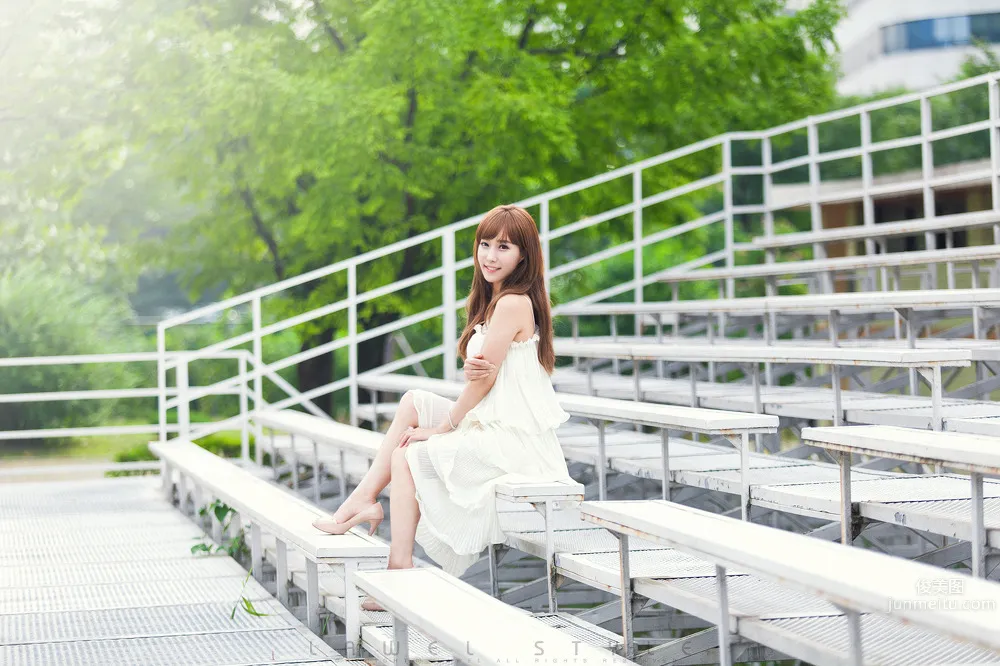 艾敏英(Im Min-Young)- 美豔家居寫真 35