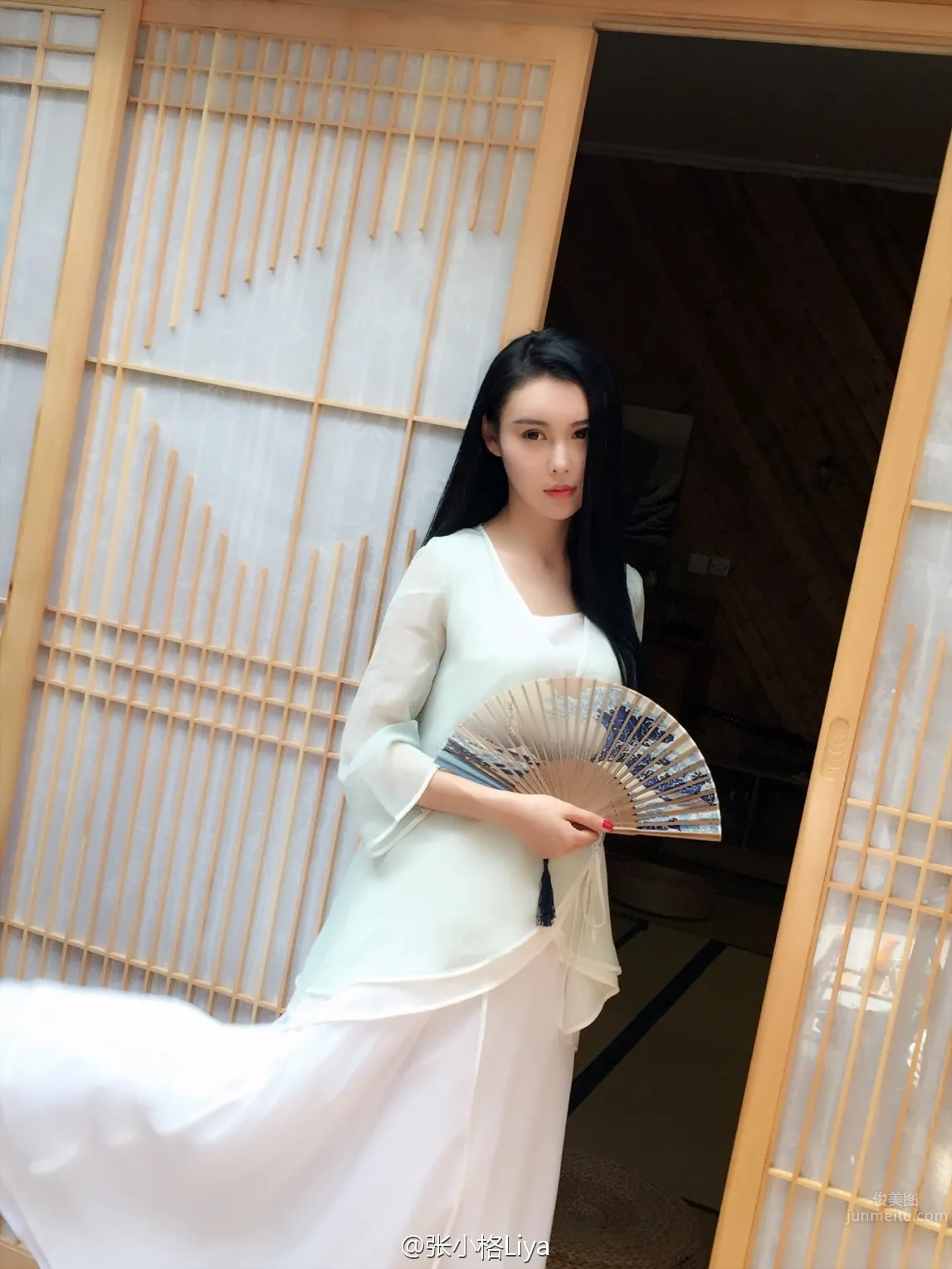 张小格Liya- 唯美写真图片_22