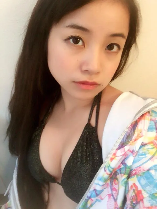 Akino Fujiwara, Cute and Playful Private Shoot photo 1