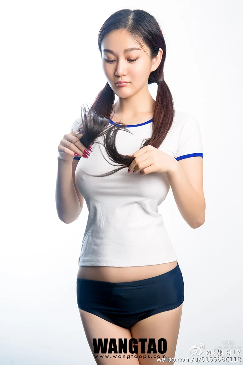 Yi Yang ELLY (Yi Xiuhui), Ultimate Temptation Sexy Photos photo 9