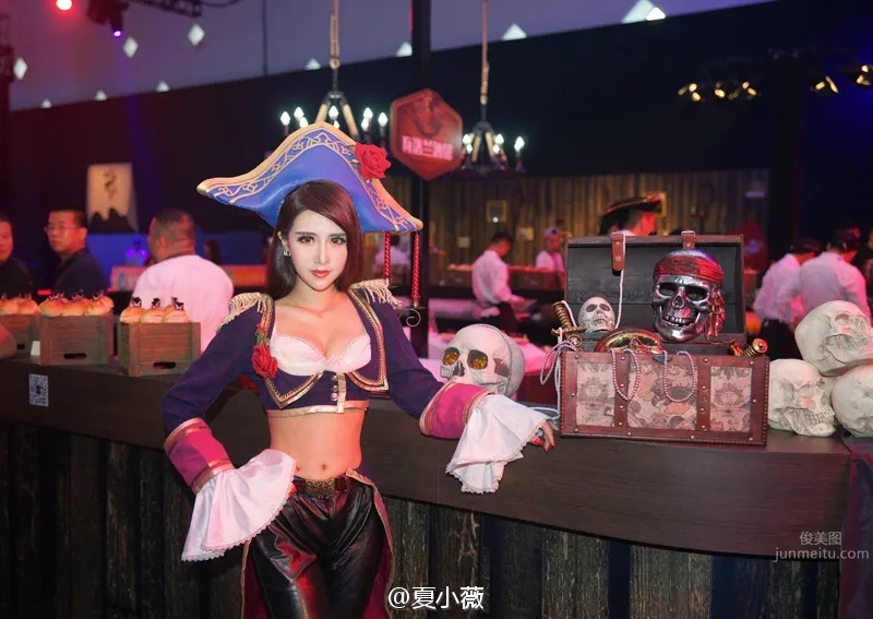 夏小薇- 火辣性感私房照_12