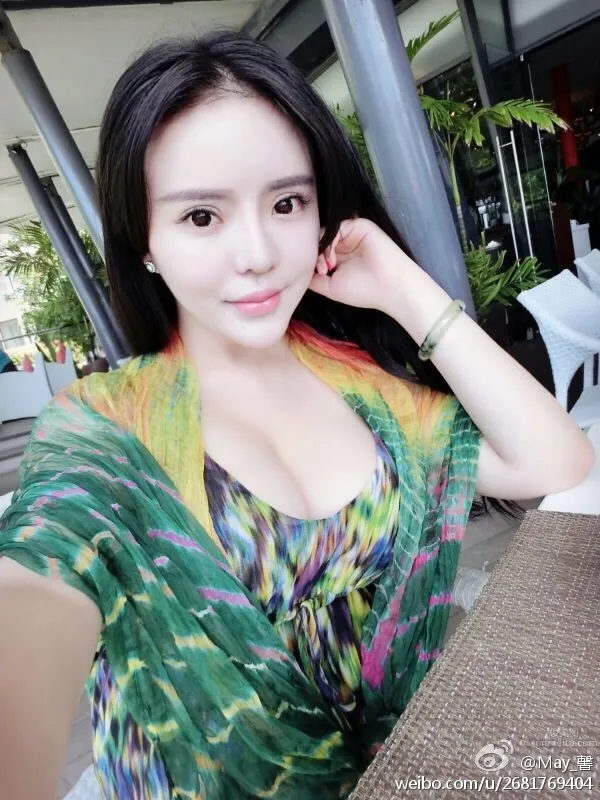 Ni Zixin: iamVee photo 22