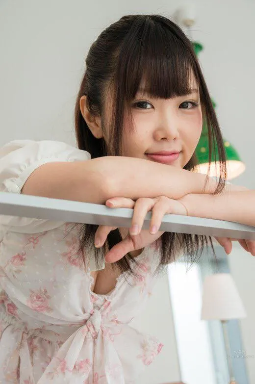 麻倉ひな子- 可愛美少女私房照 19
