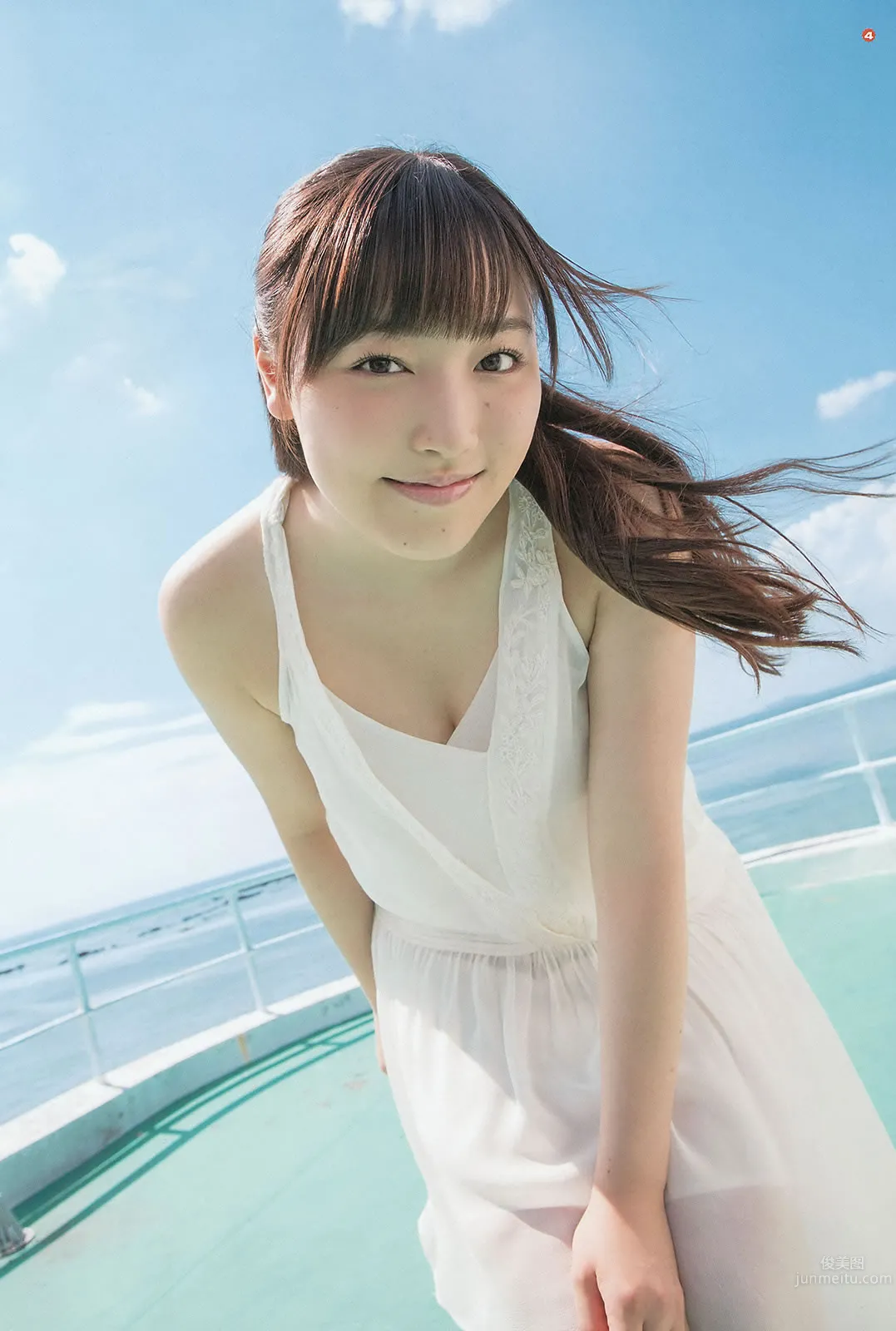 [Young Gangan] 2015 No.18-19 大場美奈 京佳 譜久村聖 夏江紘実 葉月ゆめ 森川彩香_8